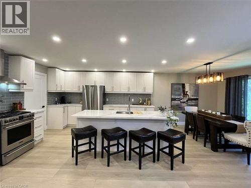 25350 C Hwy 62, Bancroft, ON - Indoor Photo Showing Kitchen With Upgraded Kitchen
