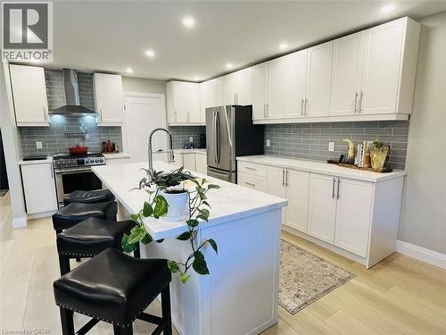 25350 C Hwy 62, Bancroft, ON - Indoor Photo Showing Kitchen With Upgraded Kitchen
