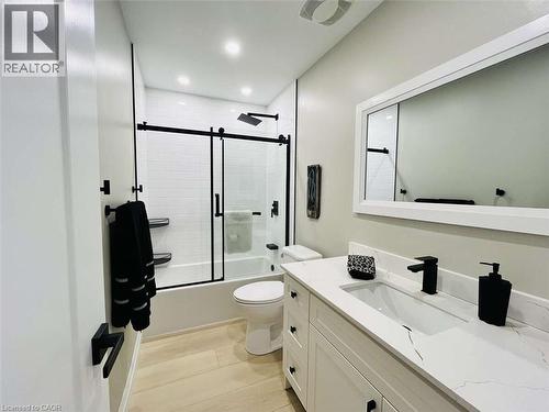 25350 C Hwy 62, Bancroft, ON - Indoor Photo Showing Bathroom