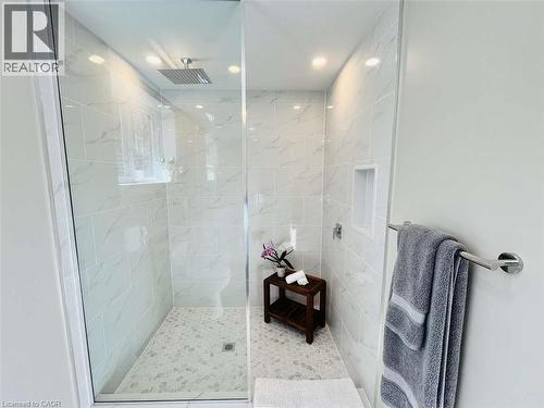 25350 C Hwy 62, Bancroft, ON - Indoor Photo Showing Bathroom