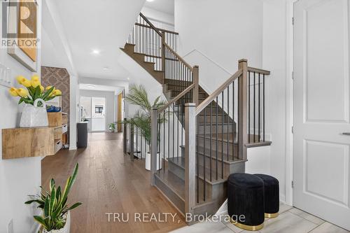 202 Skipper Drive, Ottawa, ON - Indoor Photo Showing Other Room