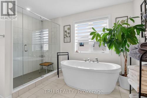 202 Skipper Drive, Ottawa, ON - Indoor Photo Showing Bathroom