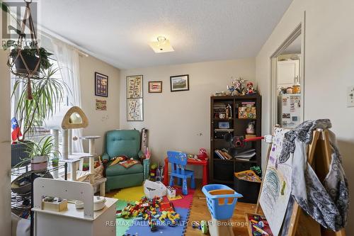 52 Thistledown Court, Ottawa, ON - Indoor Photo Showing Other Room