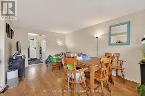 52 Thistledown Court, Ottawa, ON - Indoor Photo Showing Dining Room