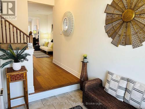 5 Hunter Place, Bracebridge (Macaulay), ON - Indoor