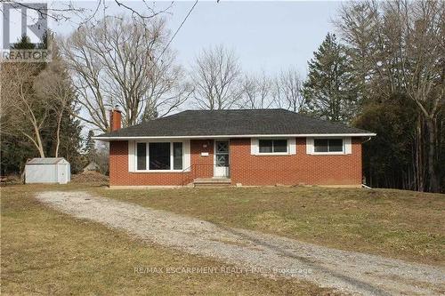 50 East Crest, Hamilton, ON - Outdoor