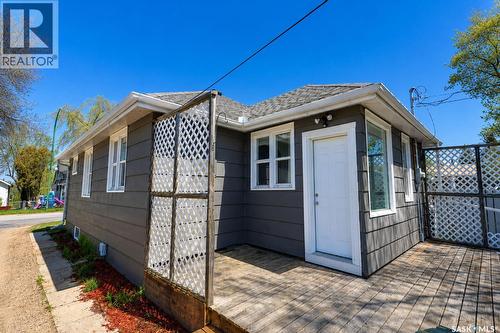 529 20Th Street E, Prince Albert, SK - Outdoor With Exterior