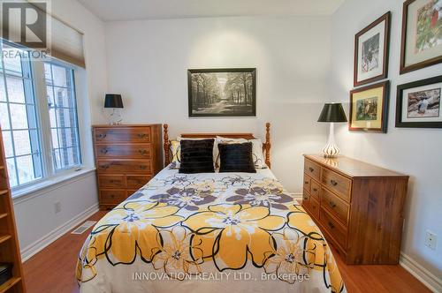 27 Eileen Crescent, Ottawa, ON - Indoor Photo Showing Bedroom