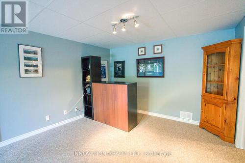27 Eileen Crescent, Ottawa, ON - Indoor Photo Showing Other Room