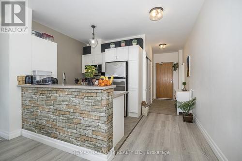 514 - 44 Bond Street W, Oshawa, ON - Indoor