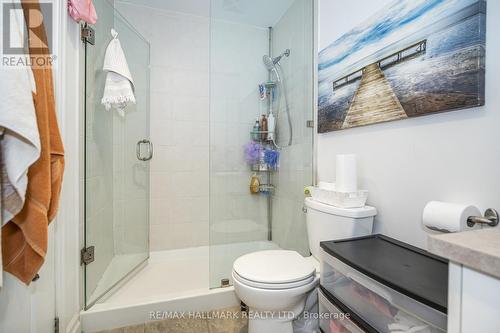 514 - 44 Bond Street W, Oshawa, ON - Indoor Photo Showing Bathroom