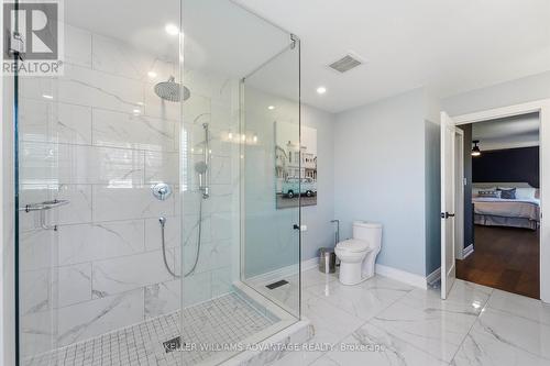 4 Cranberry Lane, Barrie, ON - Indoor Photo Showing Bathroom