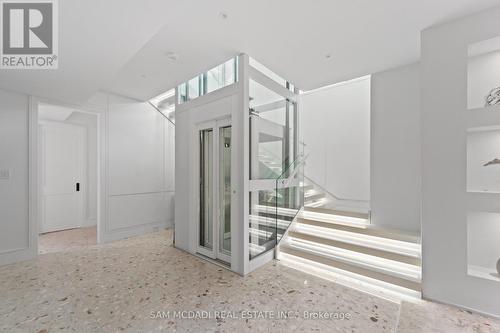 1589 Glenhill Crescent, Mississauga, ON - Indoor Photo Showing Other Room