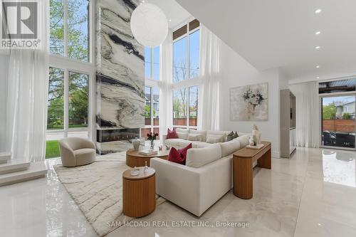 1589 Glenhill Crescent, Mississauga, ON - Indoor