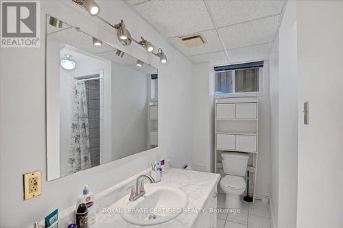 Lower Level Full Bath - 35 Trenholme Crescent, Hamilton, ON - Indoor Photo Showing Bathroom