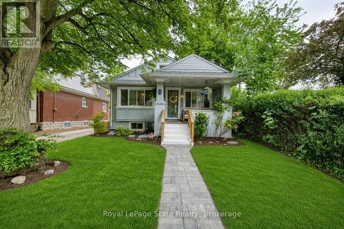 7 PINEHILL ROAD  St. Catharines (Old Glenridge), ON L2R 3R6