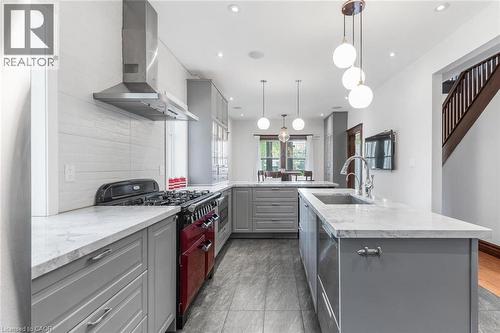 1807 Balsam Avenue, Mississauga, ON 