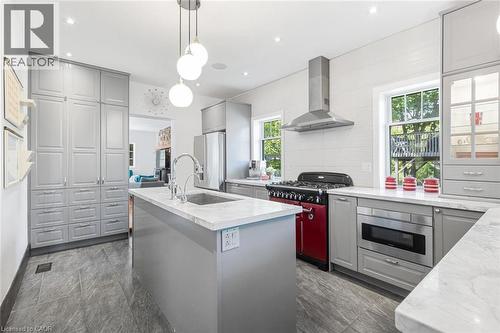 1807 Balsam Avenue, Mississauga, ON 