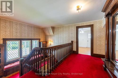 76 London Road W, Guelph (Exhibition Park), ON - Indoor Photo Showing Other Room