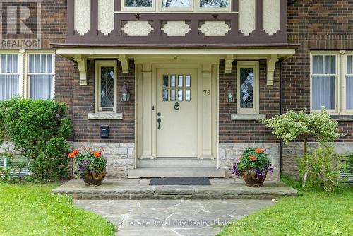 76 London Road W, Guelph (Exhibition Park), ON - Outdoor