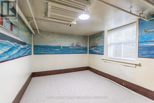 76 London Road W, Guelph (Exhibition Park), ON - Indoor Photo Showing Other Room