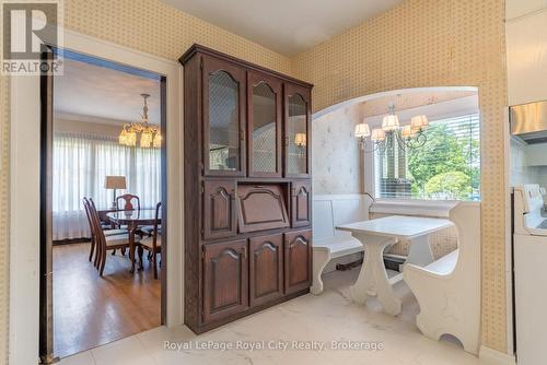 76 London Road W, Guelph (Exhibition Park), ON - Indoor Photo Showing Other Room