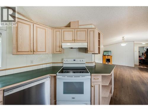 500 16Th Avenue Unit# 54, Genelle, BC 