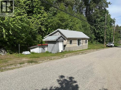 2404 Perrier Road  Nelson, BC V1L 6Y9