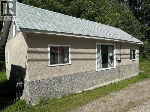2404 Perrier Road, Nelson, BC - Outdoor