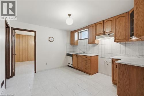 64 Eastbury Drive, Stoney Creek, ON - Indoor Photo Showing Kitchen