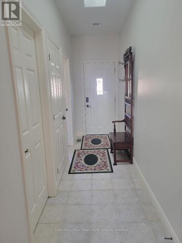 Ample room for a coat/shoe and hallway bench. - 5 - 16 Lane Avenue, Belleville (Belleville Ward), ON - Indoor Photo Showing Other Room