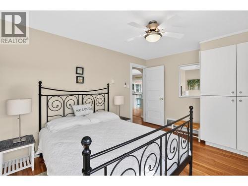 8110 & 8120 Busk Road, Balfour, BC - Indoor Photo Showing Bedroom