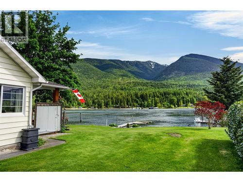 8110 & 8120 Busk Road, Balfour, BC - Outdoor With View