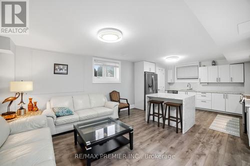 2180 King Vaughan Road, Vaughan, ON - Indoor