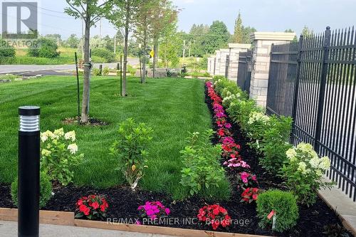 2180 King Vaughan Road, Vaughan, ON - Outdoor