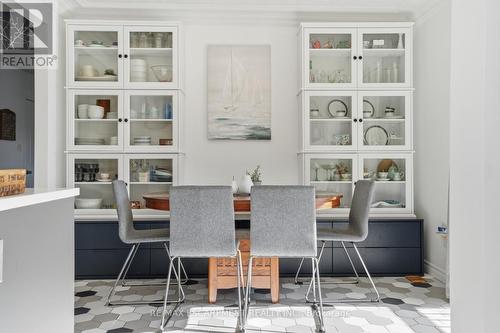81 Thomson Drive, Hamilton, ON - Indoor Photo Showing Dining Room