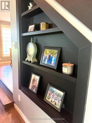 94 Caintown Road, Front Of Yonge, ON - Indoor Photo Showing Other Room