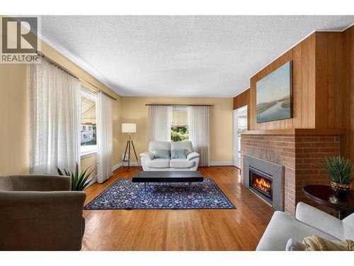 900 Sicamous Street, Enderby, BC - Indoor Photo Showing Living Room With Fireplace