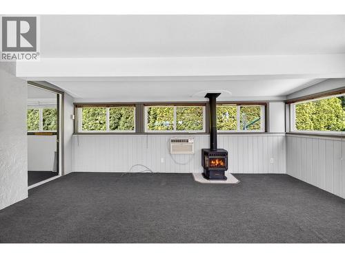 900 Sicamous Street, Enderby, BC - Indoor Photo Showing Other Room