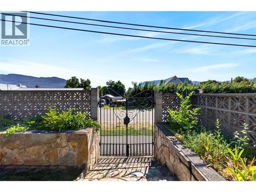 900 Sicamous Street, Enderby, BC - Outdoor