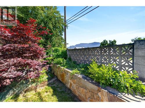 900 Sicamous Street, Enderby, BC - Outdoor