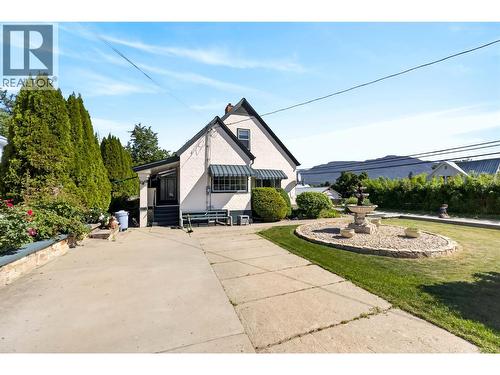 900 Sicamous Street, Enderby, BC - Outdoor