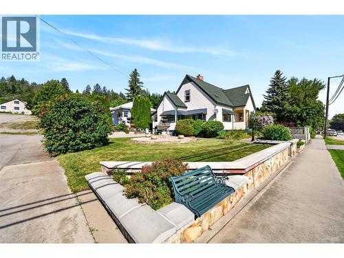 900 Sicamous Street, Enderby, BC - Outdoor