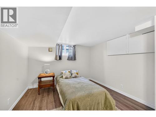 900 Sicamous Street, Enderby, BC - Indoor Photo Showing Kitchen