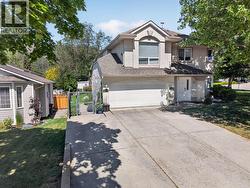 156 Ritchie Court Kelowna, BC V1V 1Z2