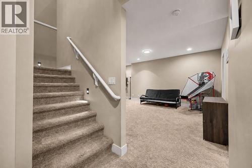 1601 Tower Ranch Boulevard, Kelowna, BC - Indoor Photo Showing Other Room