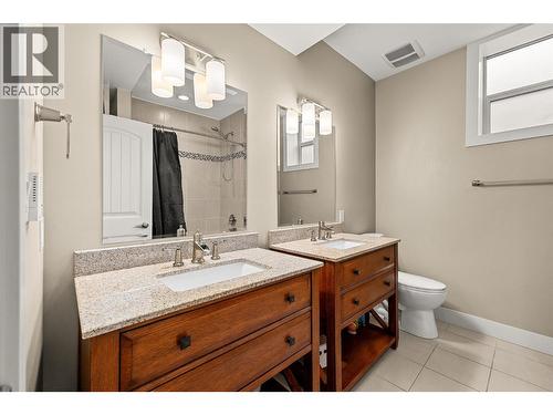 1601 Tower Ranch Boulevard, Kelowna, BC - Indoor Photo Showing Bathroom