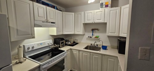 Kitchen - 6105 Boul. Gouin O., Montréal (Ahuntsic-Cartierville), QC - Indoor Photo Showing Kitchen