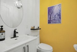 Powder room - 