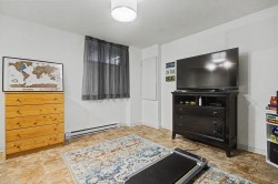 Family Room - 